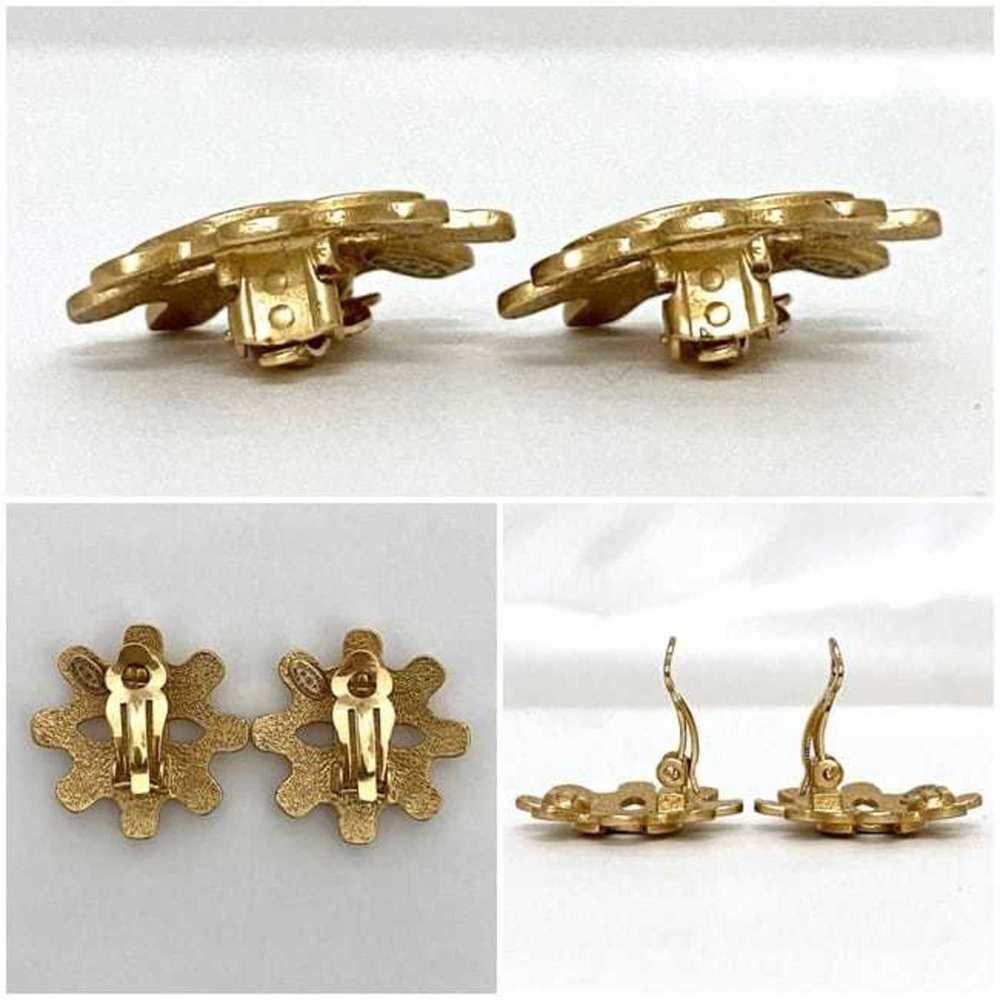 CHANEL Gold Logo Earrings - Picture 3 of 11